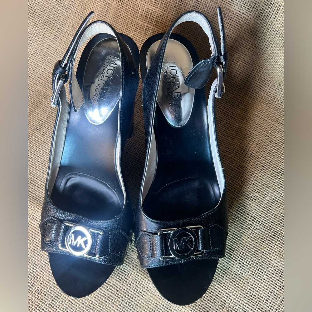 Michael Kors Black Leather silver studded open toe Wedge sling back Sandals - Picture 3 of 7